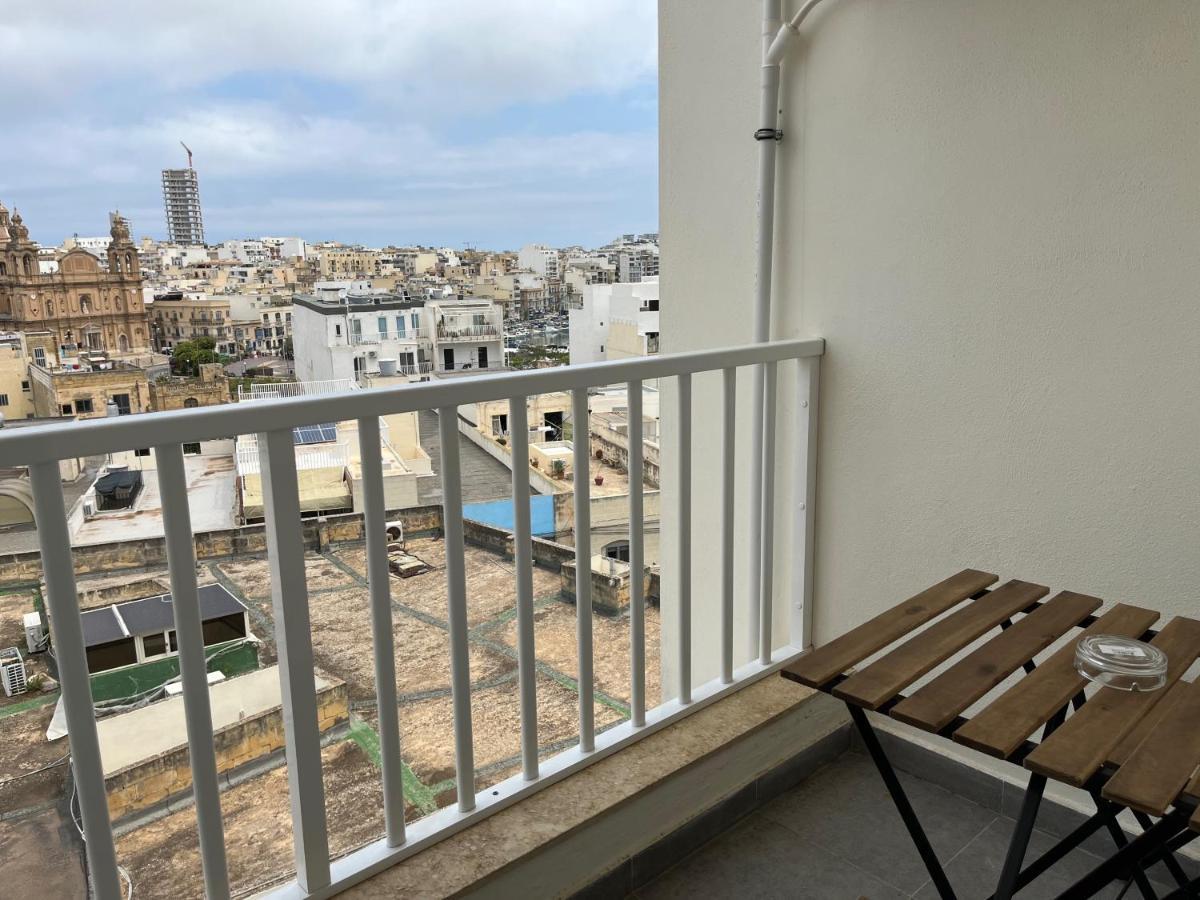 F10 Modern And Bright Apartment In Malta Мсида Экстерьер фото